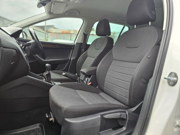 SKODA OCTAVIA 1.6 TDI 110 BHP ESTATE // NCT & TAX 368005257