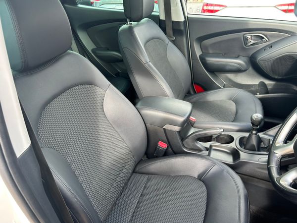 Hyundai ix35 **lovely spec** 368003054