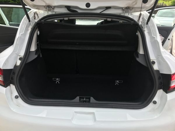 161D RENAULT CLIO NCT 09/27 TAX 12/25.. 368018747