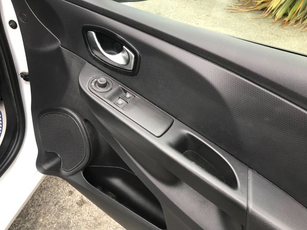 161D RENAULT CLIO NCT 09/27 TAX 12/25.. 368018740