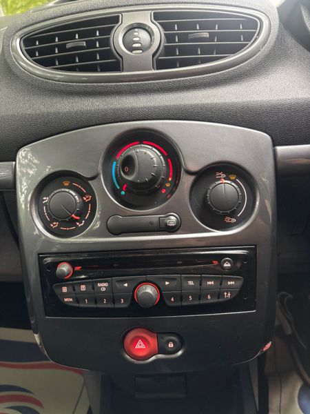 2013 Renault Clio 1.2 16V 75 EXPRESSION 368024771
