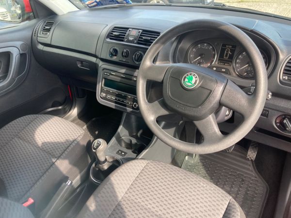 LOW KMS-NCT 05/26 368021004