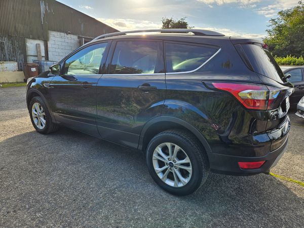 Ford Kuga 2018 1.5tdci Titainium 368036483