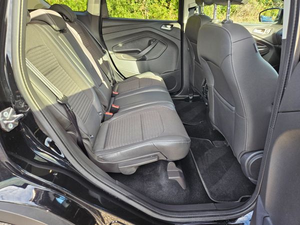 Ford Kuga 2018 1.5tdci Titainium 368036529