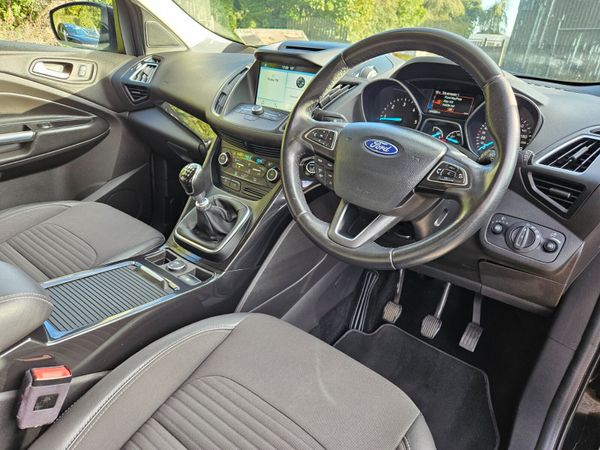 Ford Kuga 2018 1.5tdci Titainium 368036522