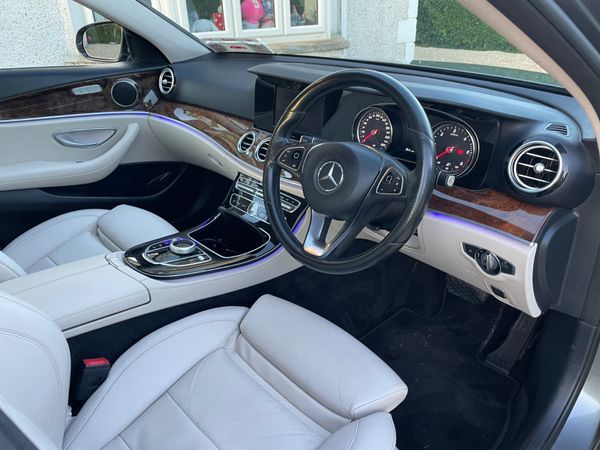 Mercedes-Benz E220 CDI  2016 New Shape. 368053972