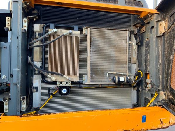 2017 LIEBHERR R939LC TRACK MACHINE...11433hrs. 368081204