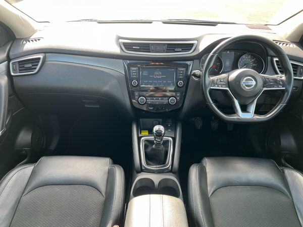2019 (192)  Nissan Qashqai Tekna 1.5 DCI -Pan Roof 368098674