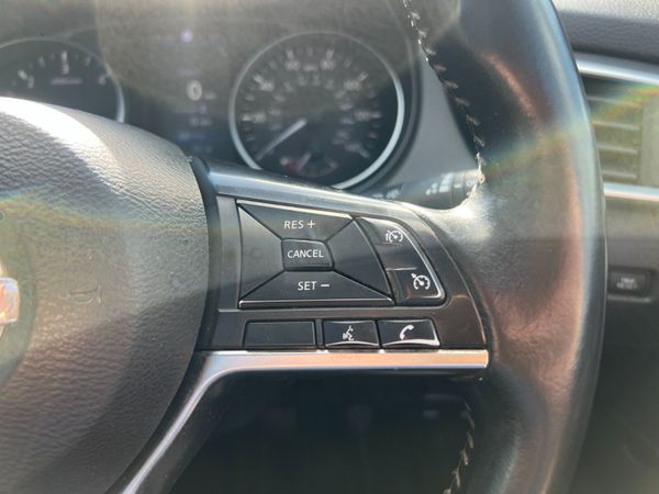 2019 (192)  Nissan Qashqai Tekna 1.5 DCI -Pan Roof 368098685