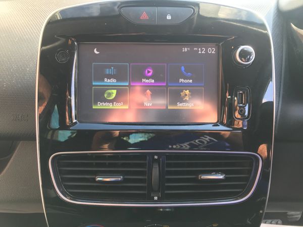 182 RENAULT CLIO 0.9 PETROL DYNAMIQUE NAV... 368098909