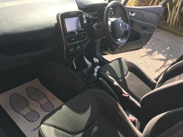 182 RENAULT CLIO 0.9 PETROL DYNAMIQUE NAV... 368098910