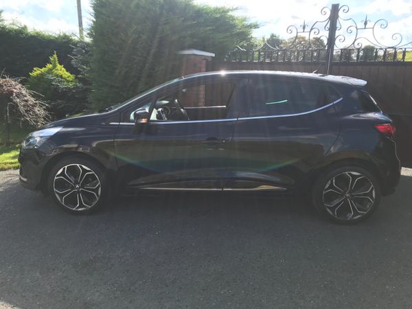 182 RENAULT CLIO 0.9 PETROL DYNAMIQUE NAV... 368098960