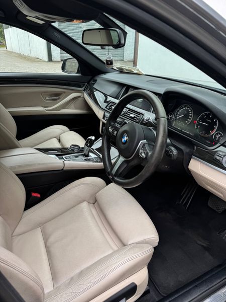 BMW 5-Series 2014 M-Sport 368092275