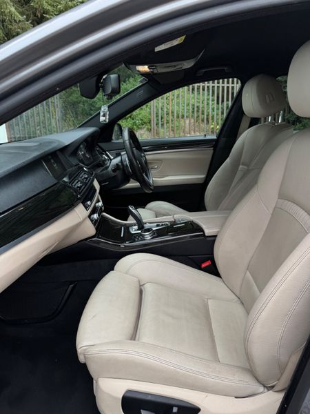 BMW 5-Series 2014 M-Sport 368092271