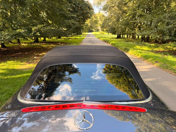 Mercedes E250 CGI Convertible 368101483