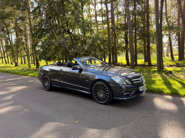 Mercedes E250 CGI Convertible 368101526