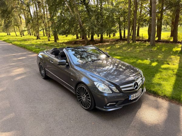 Mercedes E250 CGI Convertible 368101548