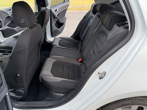 Volkswagen Golf 2015 1.2 PETROL AUTOMATIC 368102252