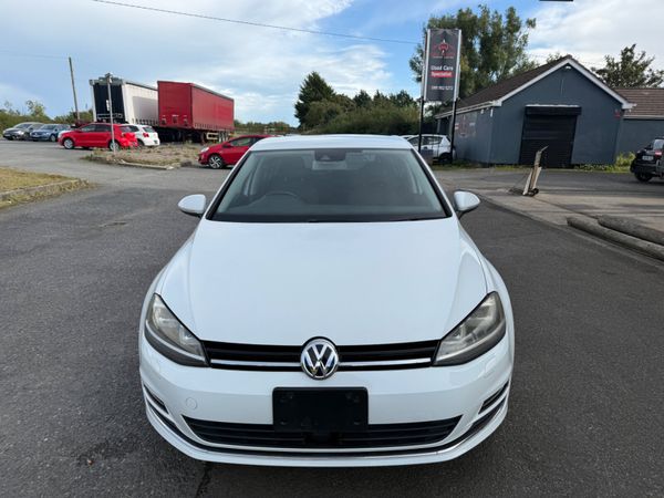Volkswagen Golf 2015 1.2 PETROL AUTOMATIC 368102264