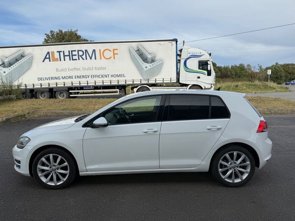 Volkswagen Golf 2015 1.2 PETROL AUTOMATIC 368102261