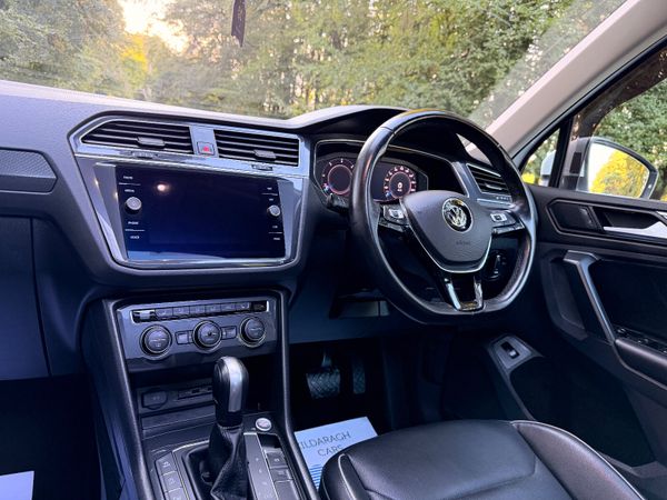 Volkswagen Tiguan R Line TDI Low KM 368103009