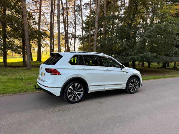 Volkswagen Tiguan R Line TDI Low KM 368103013