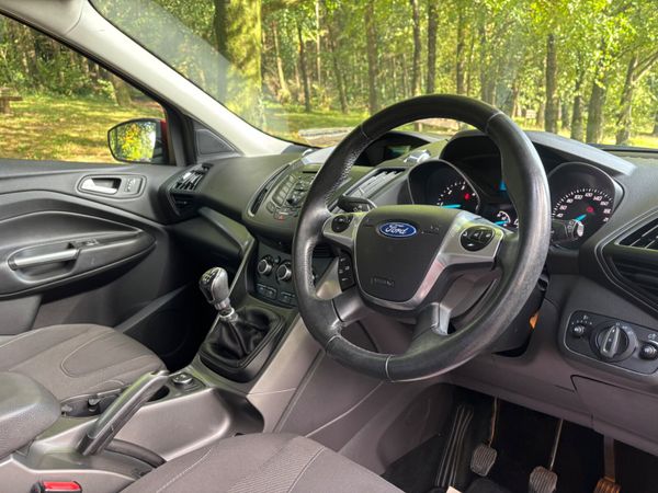 2015 Ford Kuga 2.0TDCI Zetec Low mileage 368114188