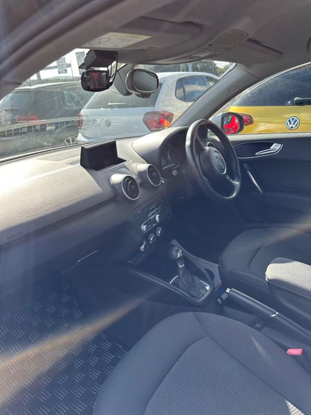 Audi A1 TWO TONE 368114582