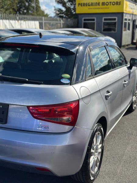 Audi A1 TWO TONE 368114592