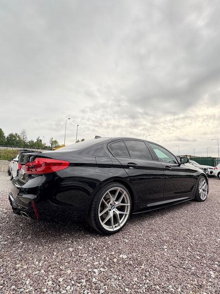 BMW 523D / 520D X-Drive  2020 368126765