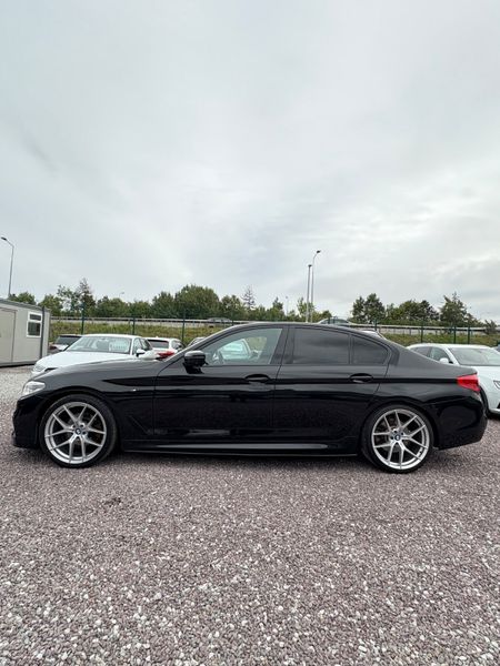 BMW 523D / 520D X-Drive  2020 368126779