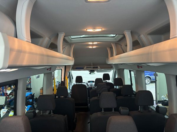 (172) 2017  FORD TRANSIT TREND 2.2 MINIBUS 368146968