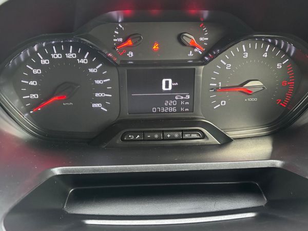 Peugeot Partner 2023 Professional plus one owner 368150195