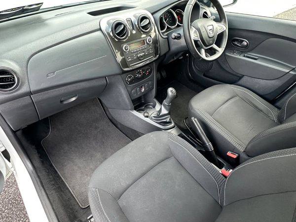 172 Dacia Sandero 1.0 litre *NCT 368179100