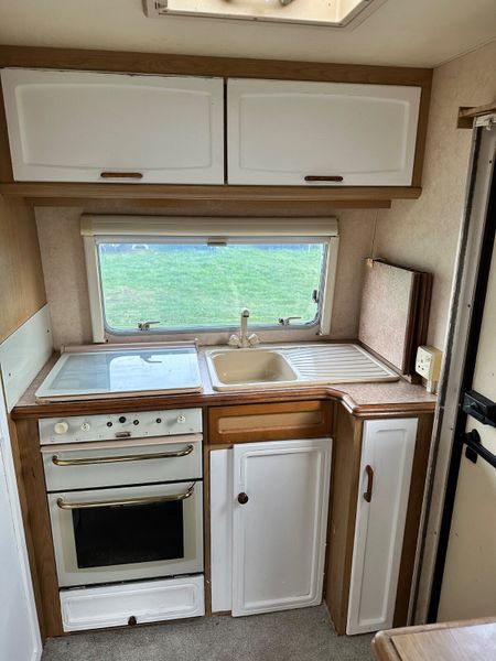 ✨BARGAIN SWIFT CHALLENGER 2 BERTH✨ 368184281