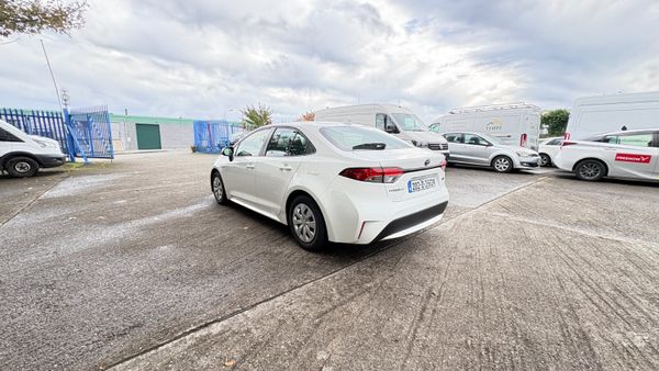 Toyota Corolla 1.8 Hybrid 2020 368185981