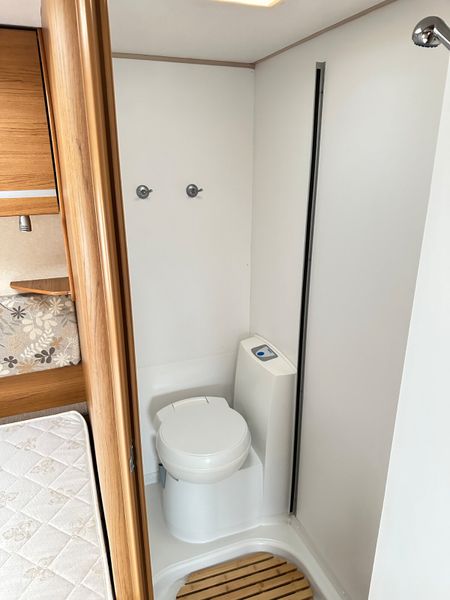✨STUNNING BAILEY PAGEANT 4 BERTH FIXED BED✨ 368182320