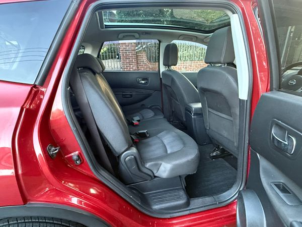 New NCT. Stunning Glass-Roofed 7-Seat Qashqai+2. 368214205