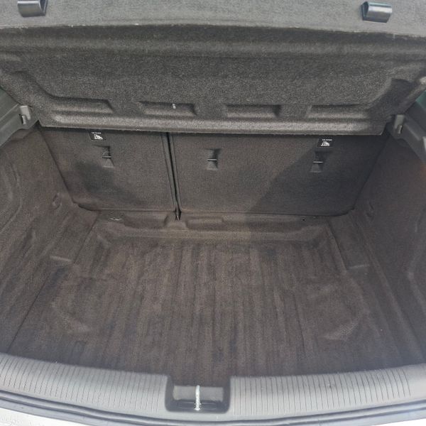 Opel/Vauxhall Astra 2020 368215814