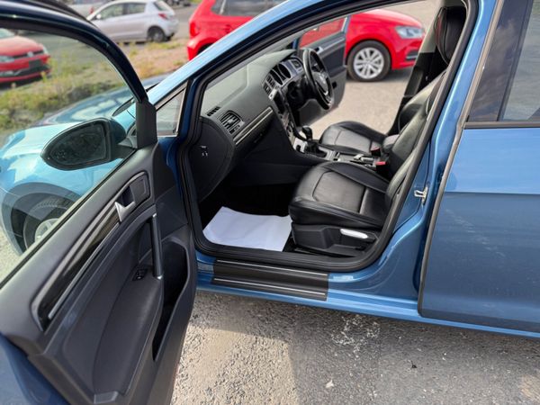 Volkswagen Golf 2015 1.4L PETROL AUTOMATIC 368218843
