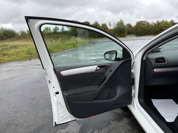 Volkswagen Golf 2012 1.4L AUTOMATIC PETROL TSI 368219570