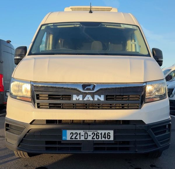 Fridge vans X2 - 21 & 22 Man TGE 368246803