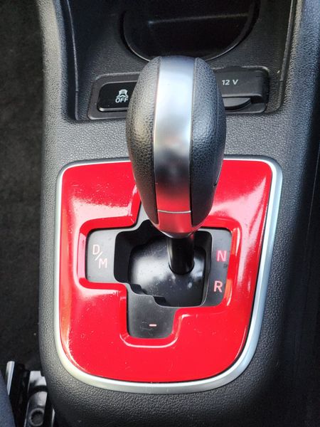 Volkswagen up! 2020 368277411