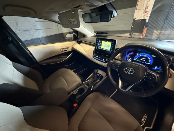 Toyota Corolla Luna Sport  1.8Hybrid *V LOW KLMS* 368278897