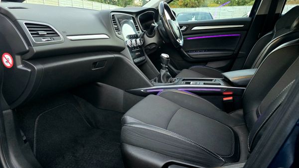 🔥 2021 Renault Megane 1.3TCe 140 GPF ICONIC 368281917