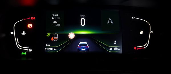 🔥 2021 Renault Megane 1.3TCe 140 GPF ICONIC 368282285