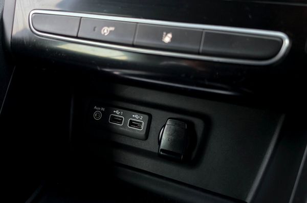 🔥 2021 Renault Megane 1.3TCe 140 GPF ICONIC 368282378