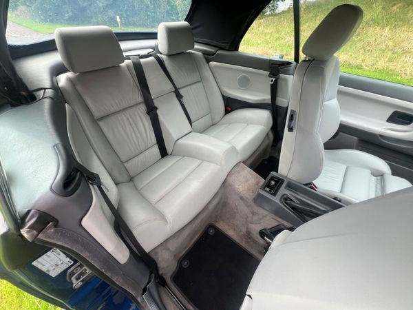 BMW M3 1995 368306106