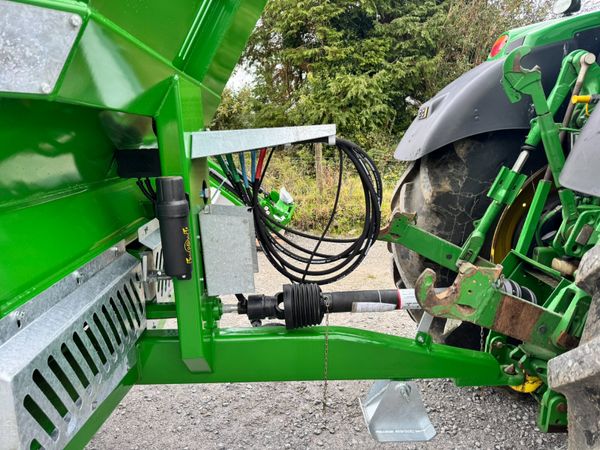 Cross 900 Muckspreader 368309615