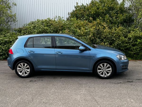 Volkswagen Golf 2015 Comfortline 368302483